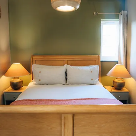 The Hideaway - Stratford Upon Avon - Central - Free Offstreet Parking - 2 Bedroom Luxury Apartment Exterior photo