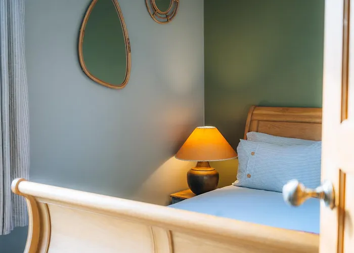 The Hideaway - Stratford Upon Avon - Central - Free Offstreet Parking - 2 Bedroom Luxury Apartment